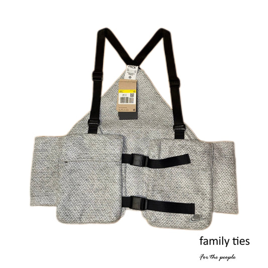 Nike vest