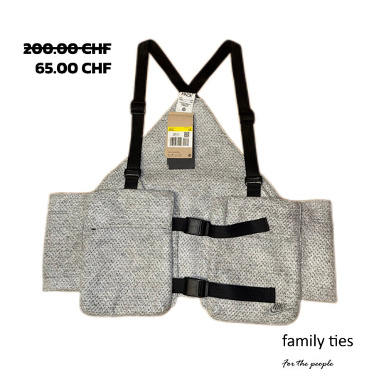 Nike vest